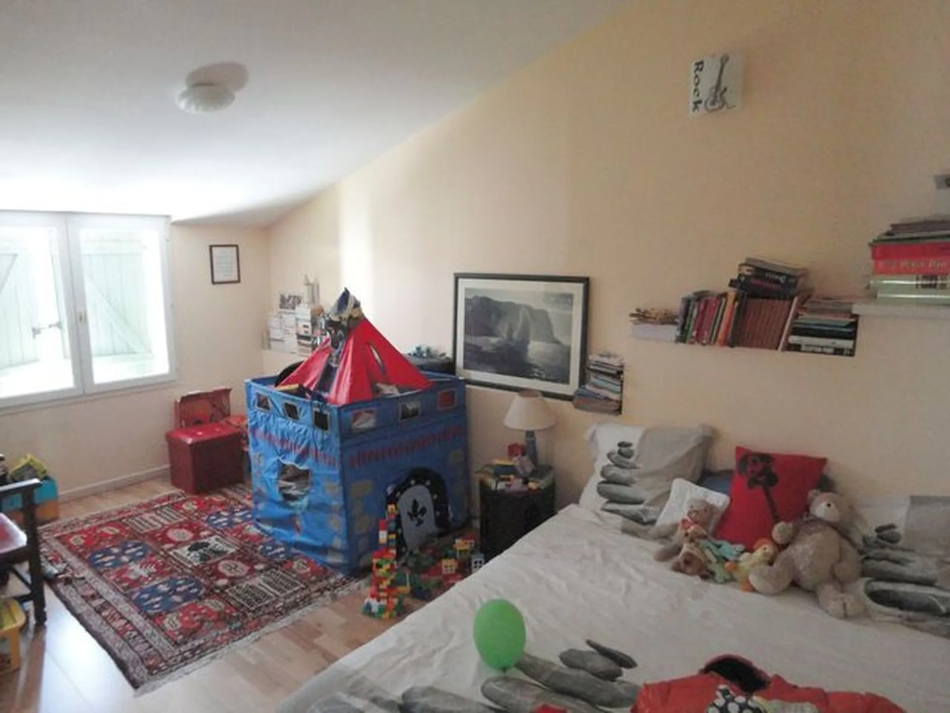 Maison de ville à vendre 4 Roquefort La Bédoule dans le centre ville avec 3 belles terrasses
