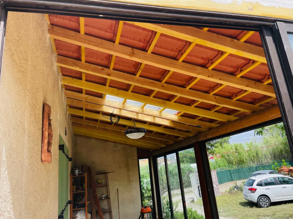 Pose de toiture et charpente neuf sur Simiane-Collongue 13109