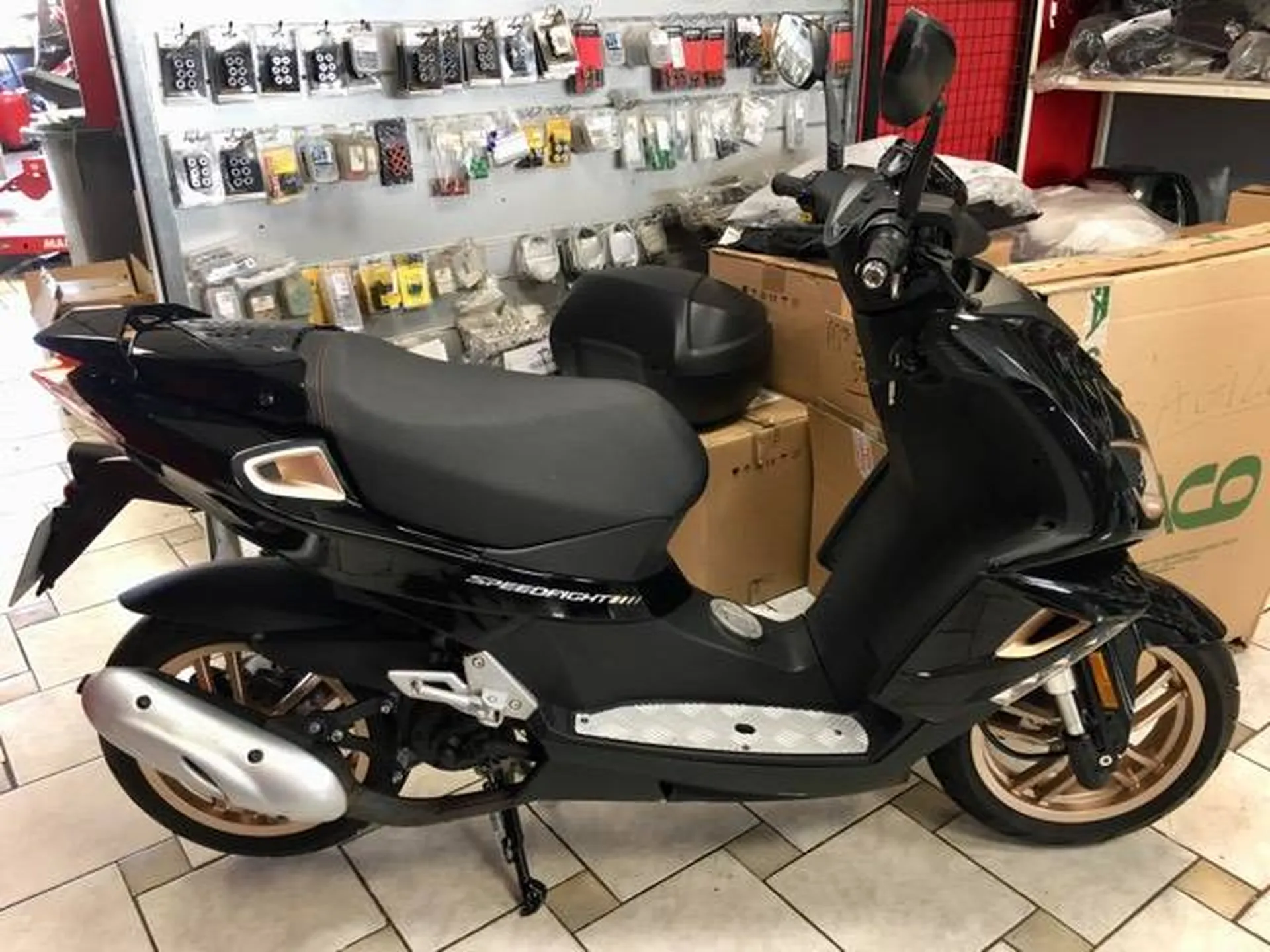 SCOOTER OCCASION PEUGEOT SPEEDFIGHT 50 LA VALETTE DU VAR
