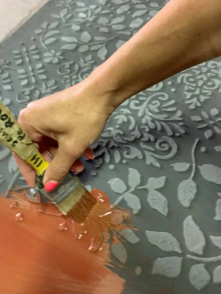 ENDUIT EN RELIEF ET  BRONZE OXYDE TERRE DU MONDE