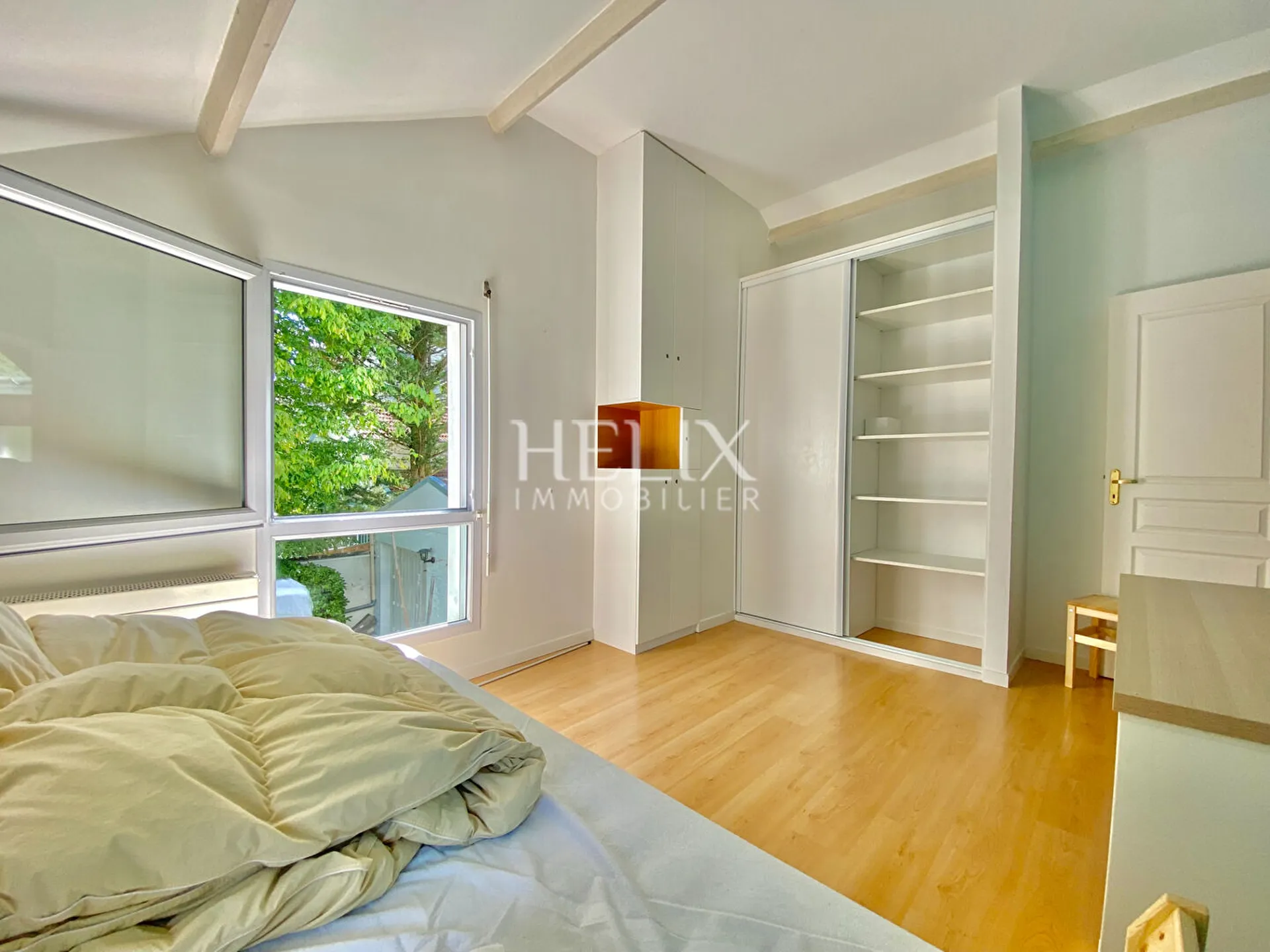 Le Vésinet Maison familiale avec studio indépendant à 10 minutes du RER A