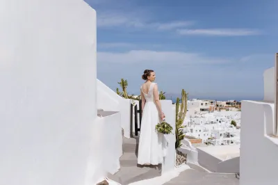 célébration de cérémonie de mariage laïc en grèce 