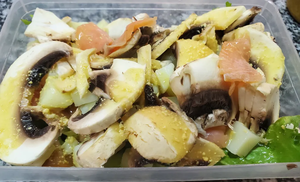 où manger un dimanche soir une pizza une salade un dessert à  Salon-de-Provence