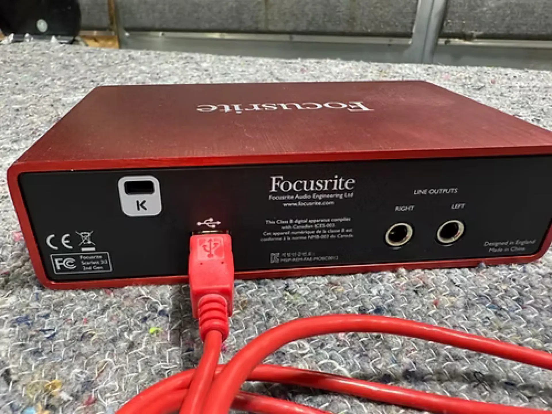 CARTE SON Focusrite SCARLETT 2i2
