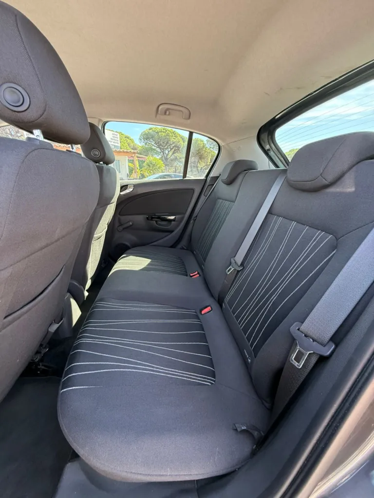 OPEL CORSA 1,2L 80CV Essence / Gpl Édition 111 jahre