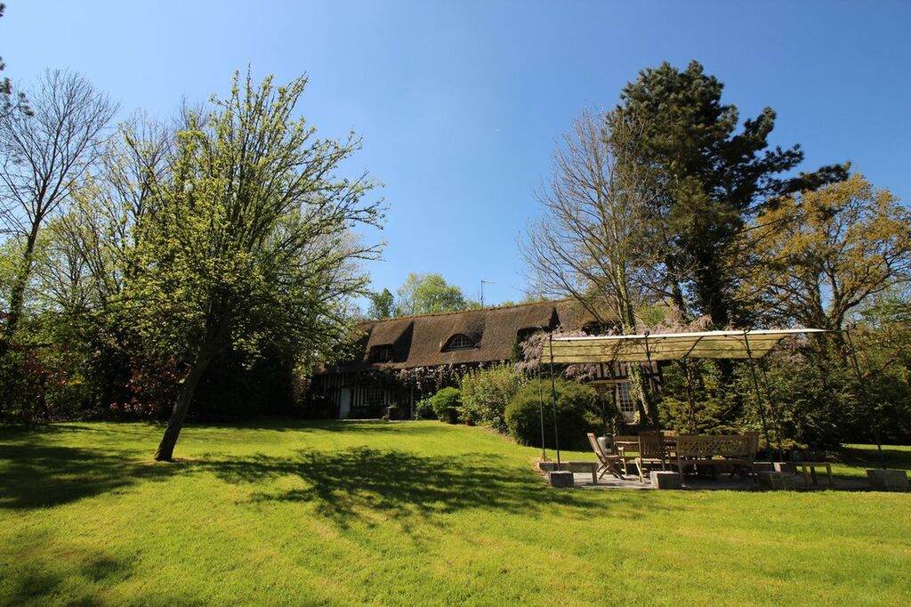 Vente Propriété à colombages à la campagne au calme sans vis-à-vis Pont-l’Évêque 14130