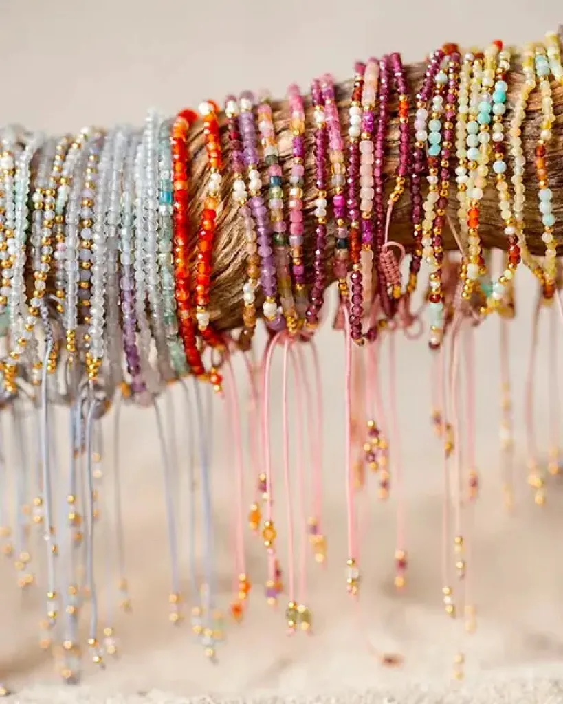 Acheter les bracelets Heritage en pierres naturelles de  Muja Juma