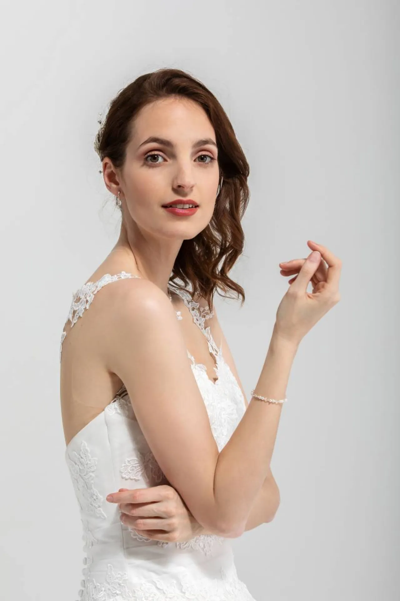 robe de mariee de createur eglantine marseille pres de aix en provence 