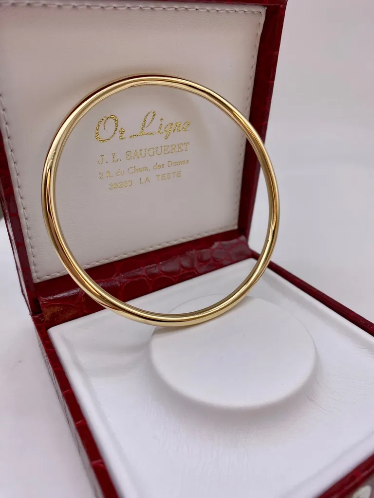 Bracelet jonc en or 750/1000ème massif excellent état en seconde main en dépôt vente chez Or Ligne à La Teste près de Bordeaux