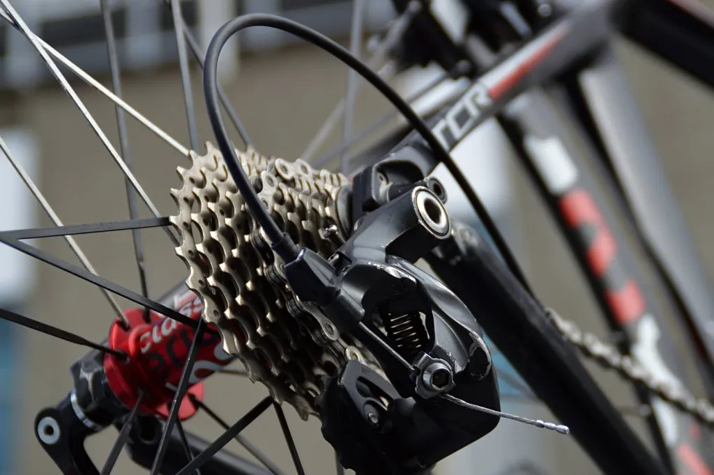 le nettoyant frein fonctionne aussi pour les freins de vélo, de moto ou de camion