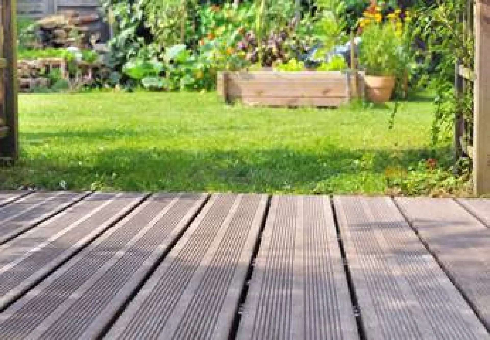 Les avantages et inconvénients de la terrasse en composite à Bouc Bel Air