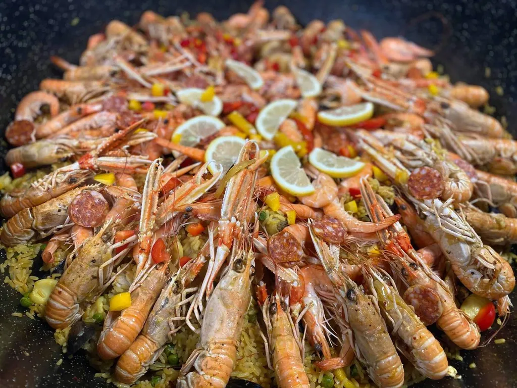 Paella geante à domicile à Evreux (27)