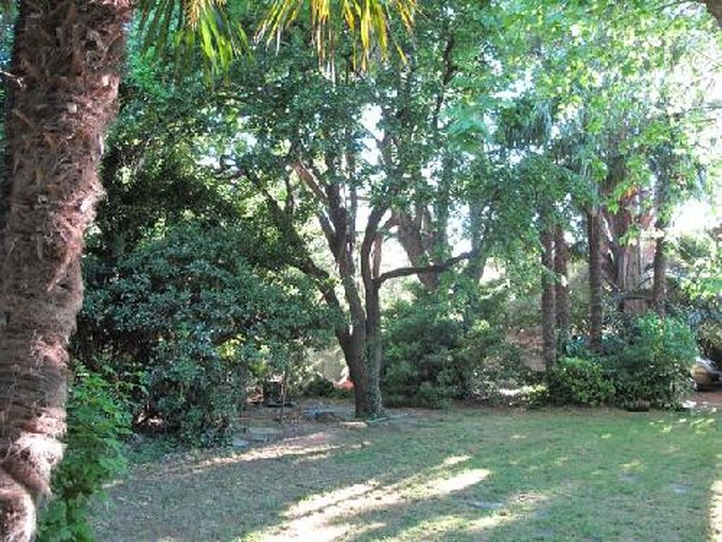 Vente maison La Ciotat proche commodités avec terrain paysager