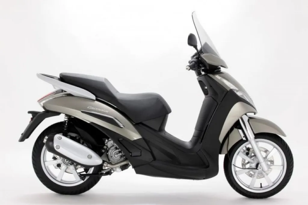 Scooter Peugeot Geopolis 400