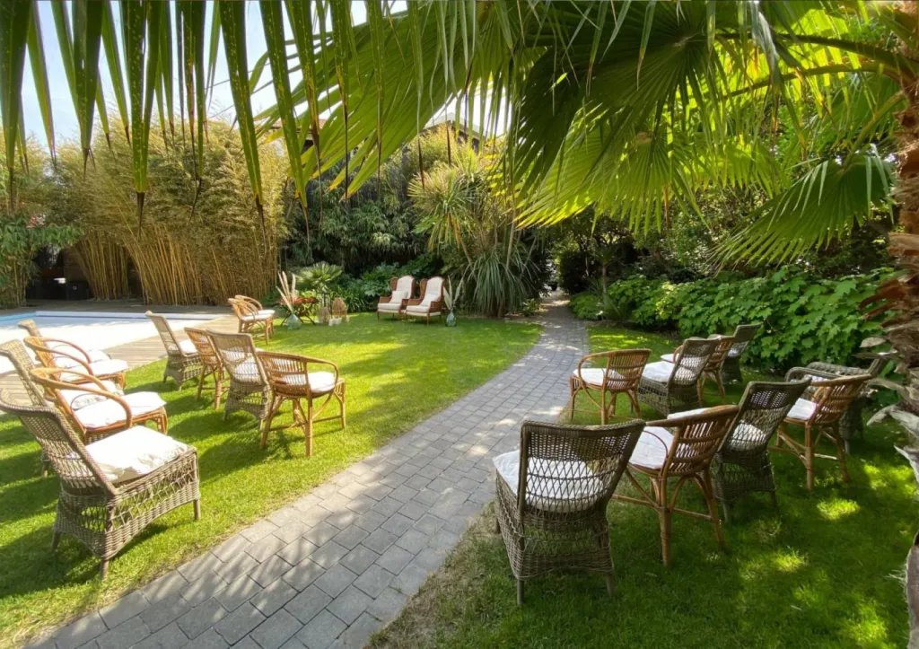 L’organisatrice de mariage My Event’ By Jenny pour votre mariage en petit comité à Bayonne et Biarritz