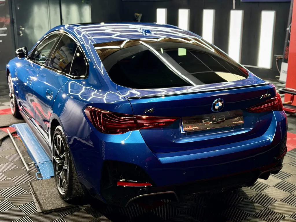 BMW i4 M60 – Protection céramique GYEON Infinite par EMB Detailing à Vaugneray (Lyon)