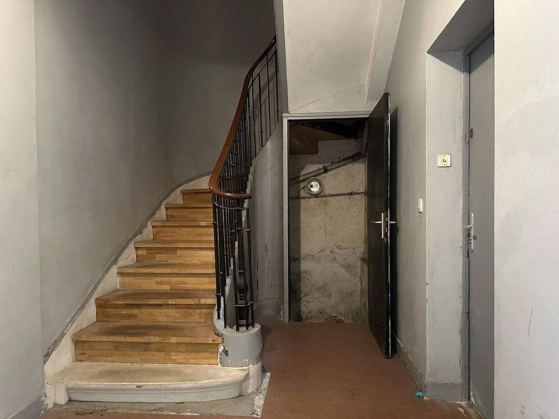 Studio en rez-de-chaussée de 17m² en plein cœur de Rouen - Normandie 76.