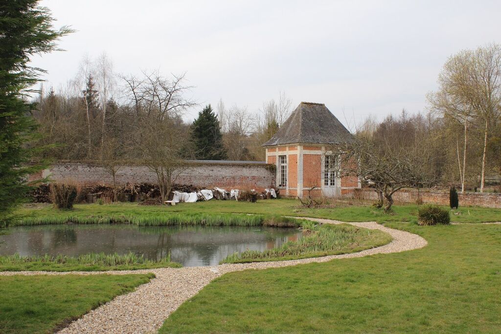 Recherche Manoir Augeron proche sortie A13 reliant Paris