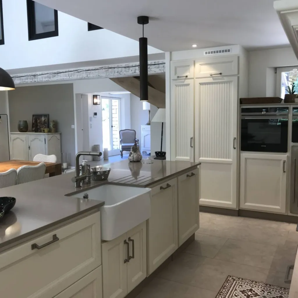 Rénovation d'un mas dans le Luberon par l'agence d'architecture Inspirations d'Intérieurs