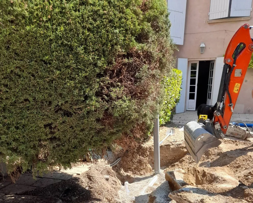 Travaux de raccordement au tout à l'égout autour d'Aix en Provence