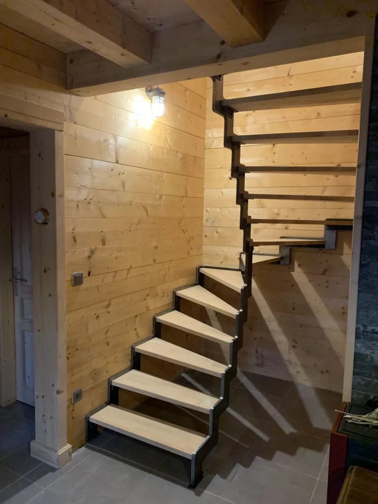 Notre zone d'activité pour ce serviceStructure métallique sur mesure pour mezzanine avec plancher verre sécurisé et étude de charge incluse