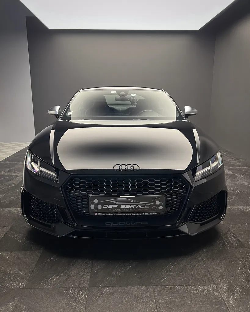 Protégez votre Audi TTRS avec une pose de film de protection PPF chez DSP Service au Mans