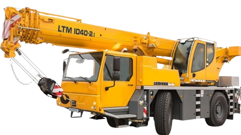 Location grue mobile 40 tonnes Liebherr LTM 1040 avec chauffeur à Paris et Île-de-France pour levage industriel