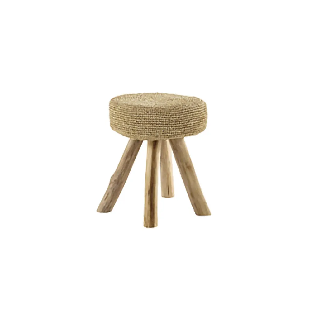 Location de mobilier tabouret bas en bois et rotin à Lyon