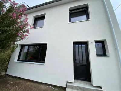 Pose en rénovation de fenêtres PVC triple vitrage sur Mérignac par Aquit'M