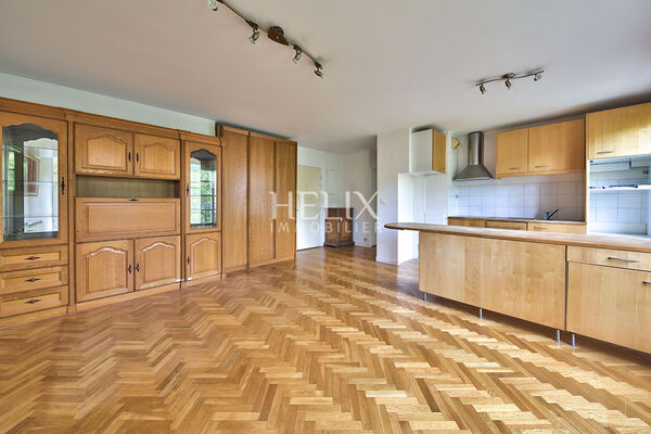 Quartier des Ursulines à Saint Germain en Laye appartement de 2 pièces avec ascenseur