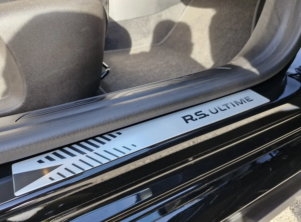 Renault Megane IV R.S ULTIME 300 EDC occasion / Toit ouvrant / Bose / HUD / Malus payé / près de Toulouse à Plaisance du Touch