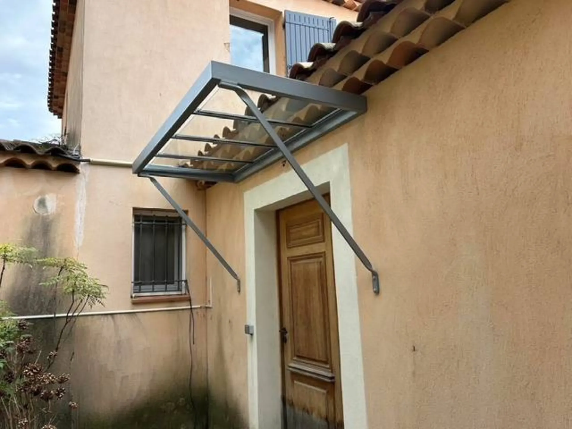 Marquise contemporaine