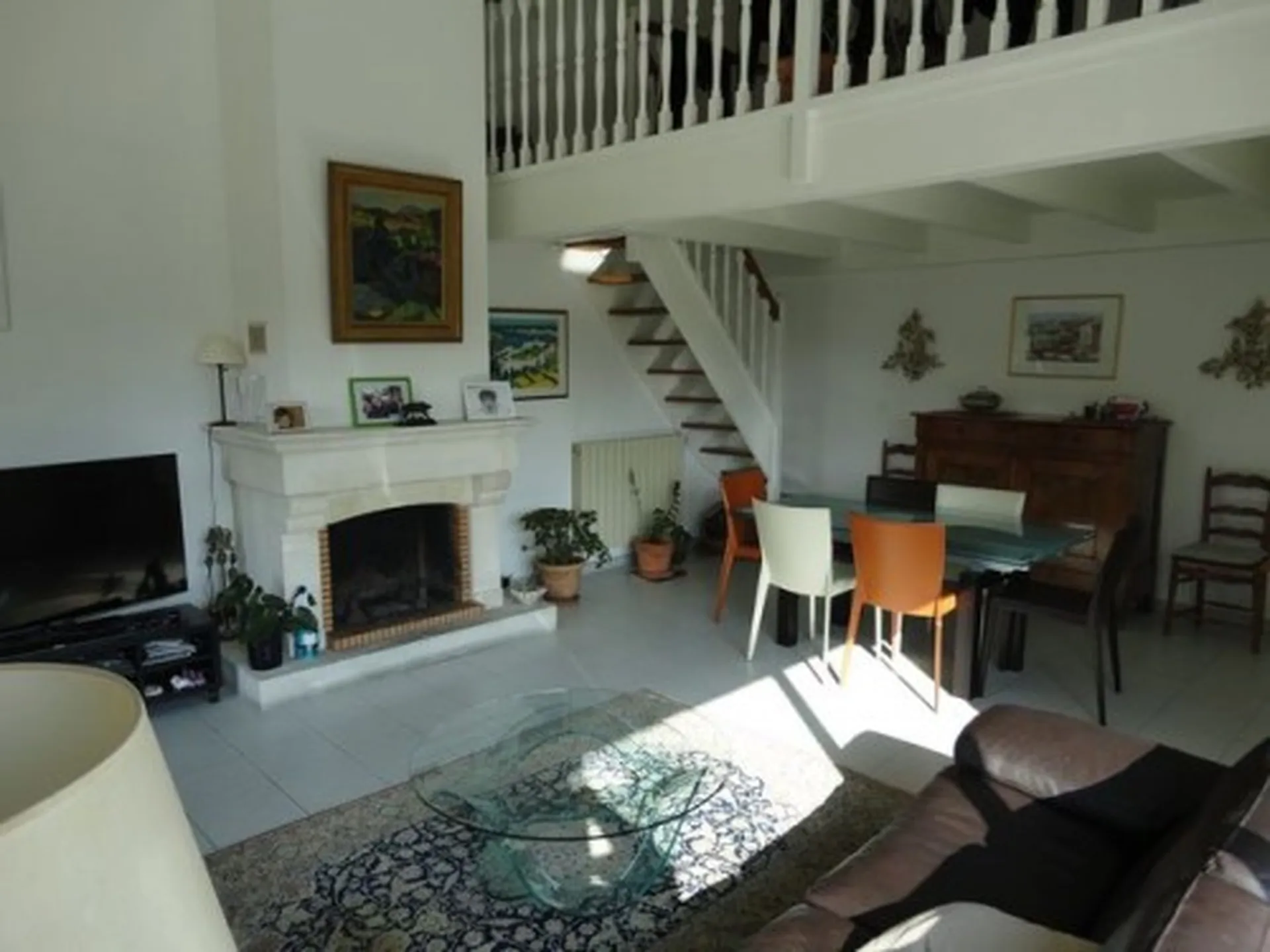 CASSIS VENTE maison 4/5 Aubagne sur 1200m² de terrain avec Piscine