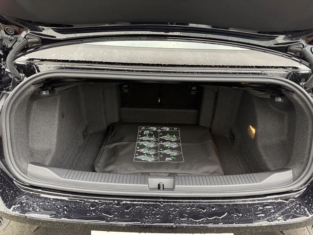 Volkswagen T-Roc Cabriolet R-Line DSG7 d’occasion proche Rouen – Essence Automatique