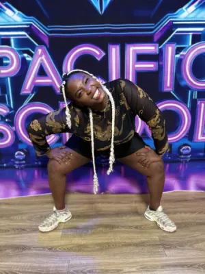 COURS DE HIP-HOP NEW STYLE POUR ADULTES À MARSEILLE 13002 LA JOLIETTE