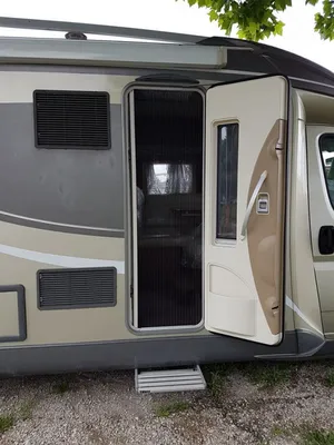 Vendu camping-car burstner privilege T727