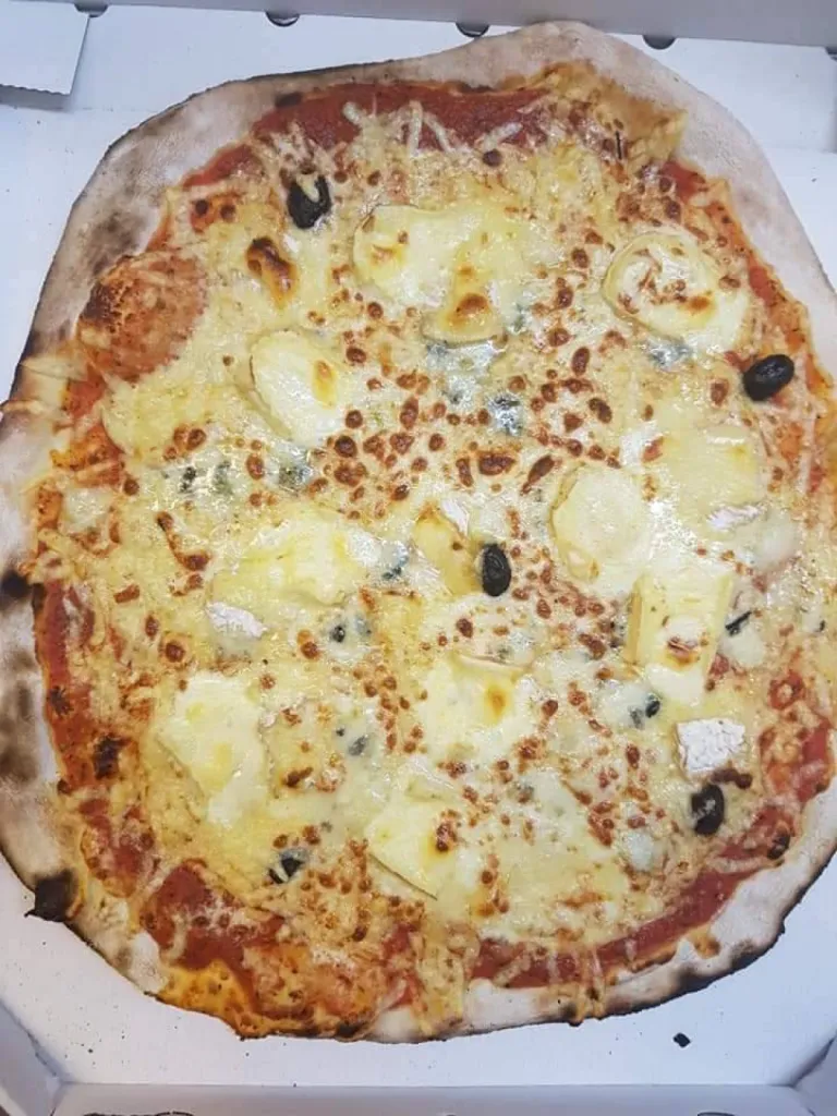 pizza 5 fromages supplément fromage