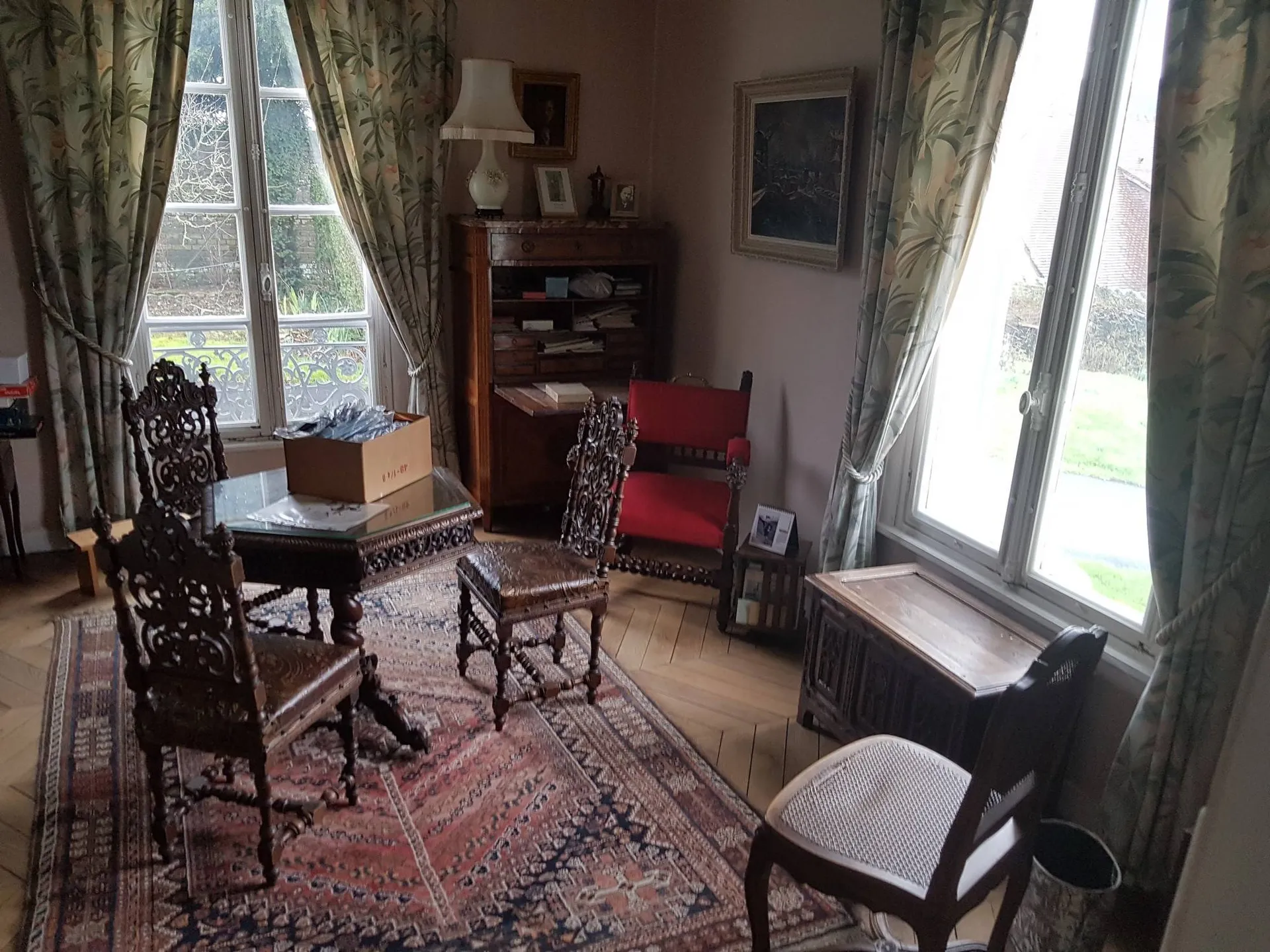 En vente maison bourgeoise sept chambres Lisieux 14100