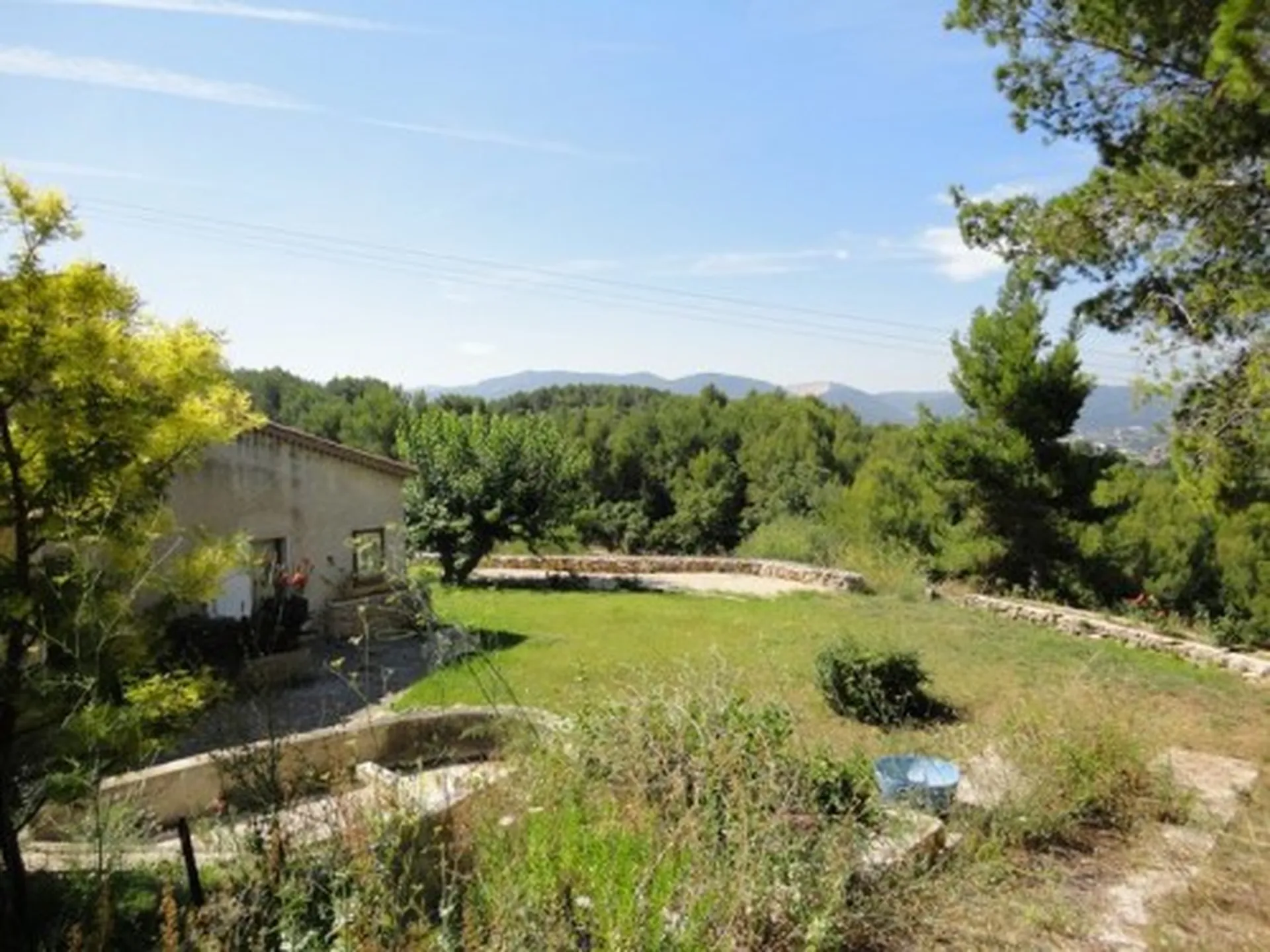 Maison à vendre Aubagne avec piscine avec vue dominante panoramique sur 6275m² par votre agence immobilière   