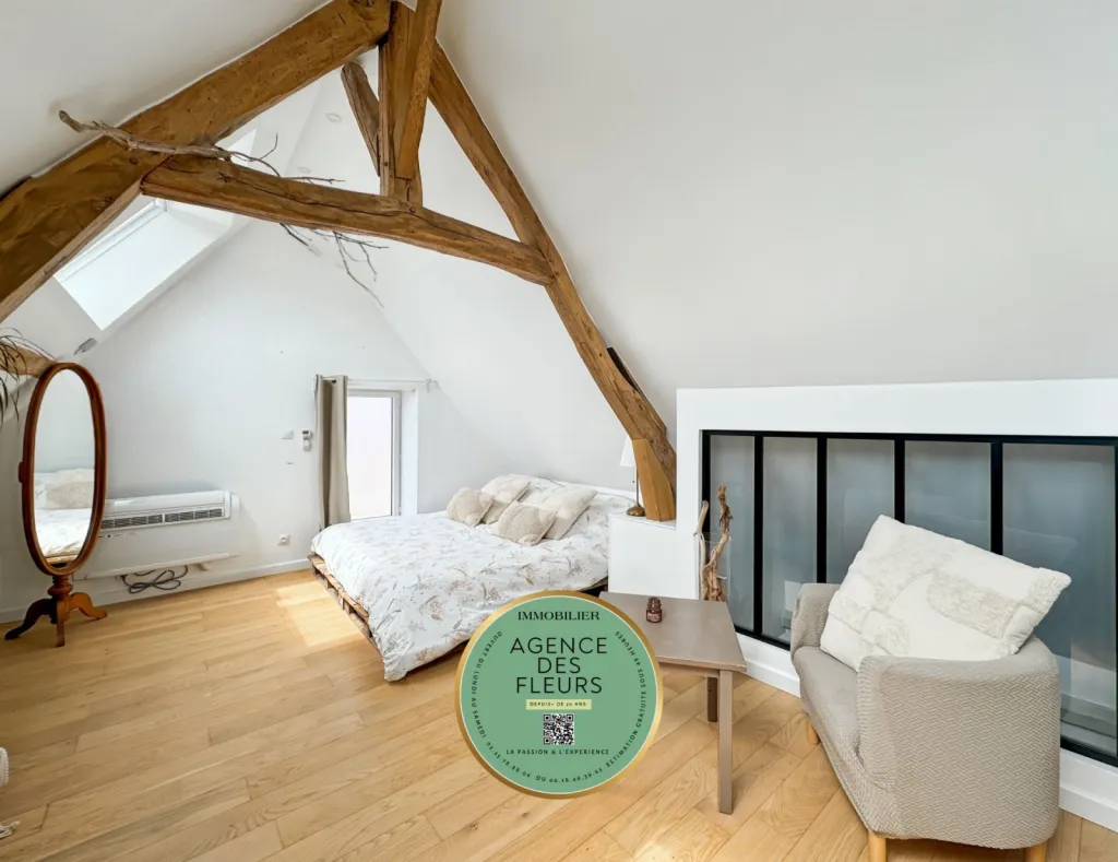 A vendre magnifique propriété de 172 m² habitables édifiée sur 781 m² de terrain sur la commune de FRENEUSE 76410