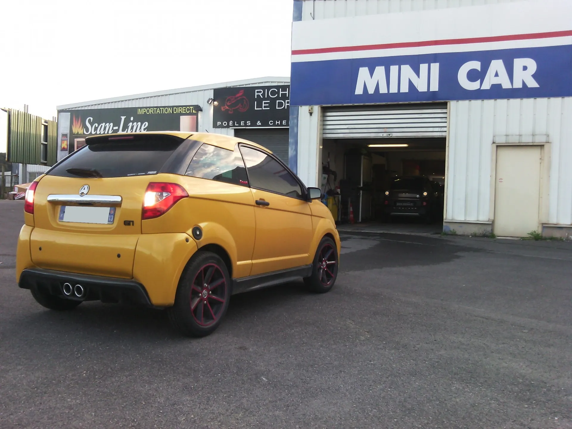 Mini Car Aixam Voiture sans Permis