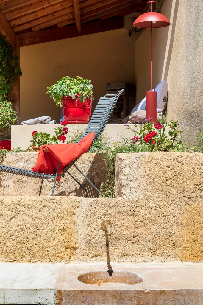 Création d'un abri de jardin d'une maison de ville à Salon de Provence