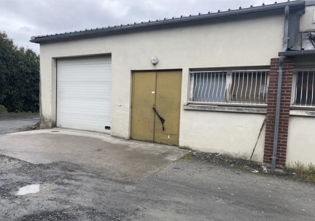 LISIEUX - Locaux d'activités à louer