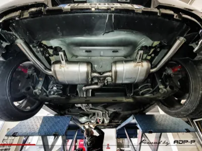 Ligne Akrapovic Evolution pour Clio III RS Phase 2 | ADP Performance