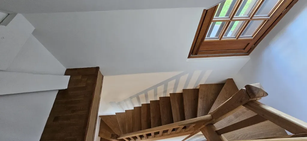 Rénovation enduit airless, peinture murs, plafonds et poutres entre ELBEUF ET ROUEN 