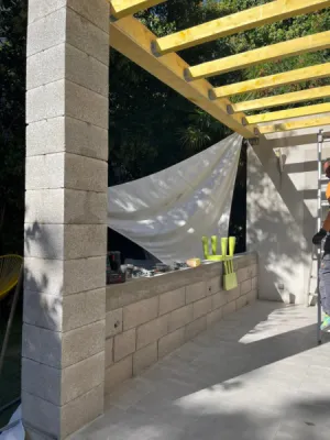 Création d’une dépendance de 20 m² à Marseille 8ᵉ – Extension moderne et étanche