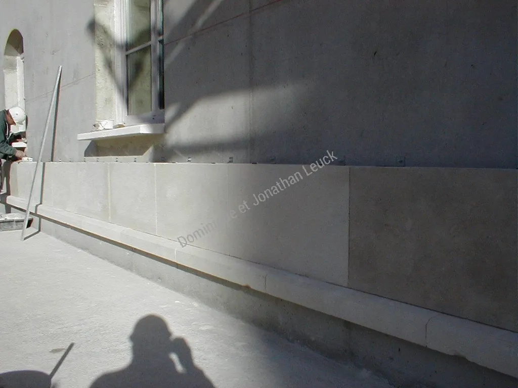 Cintre massif en pierre d'Estaillades