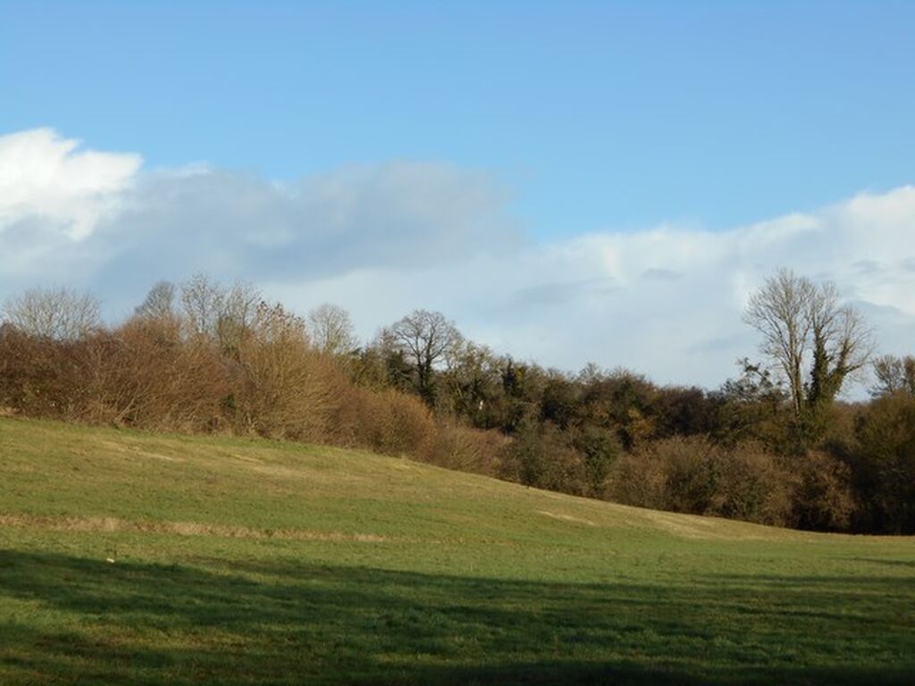 MAISON A VENDRE AVEC RUISSEAU OU RIVIERE PROCHE DE LISIEUX, CALVADOS 14