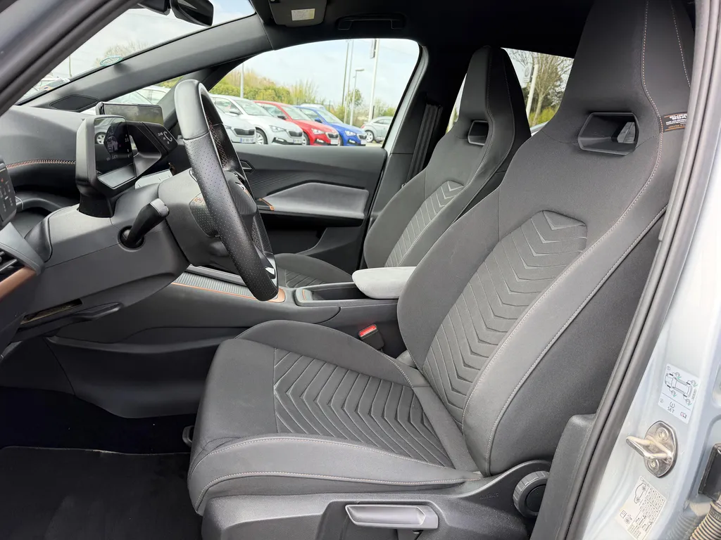 Achat Cupra Born d'occasion proche Le Havre : profitez d'une voiture électrique performance VZ 230ch chez votre concessionnaire en Normandie