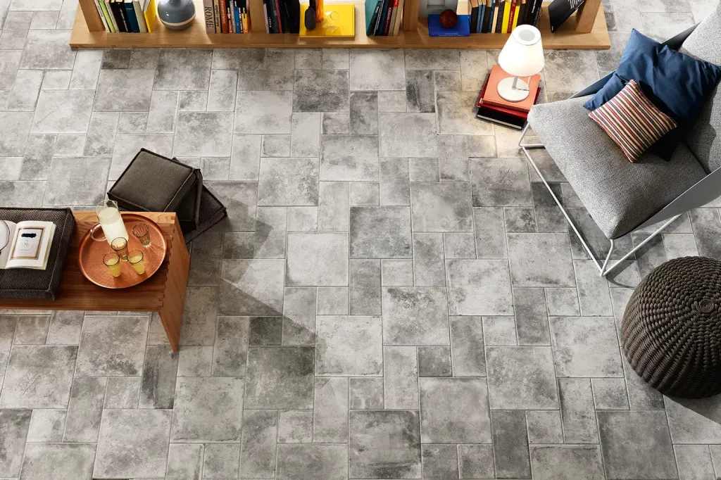 À Dieppe centre-ville, le coloris Blue crée un contraste audacieux dans les espaces design.